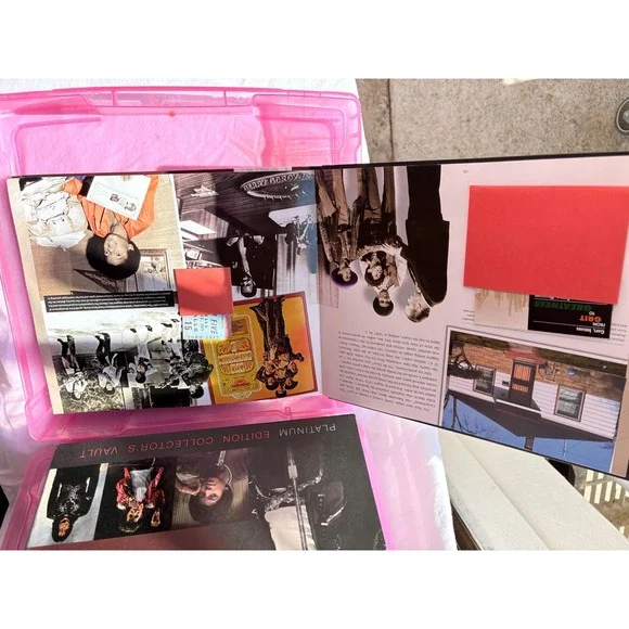 Michael Jackson Platinum Edition Collectors Vault Tribute King of Pop Book - Picture 5 of 5